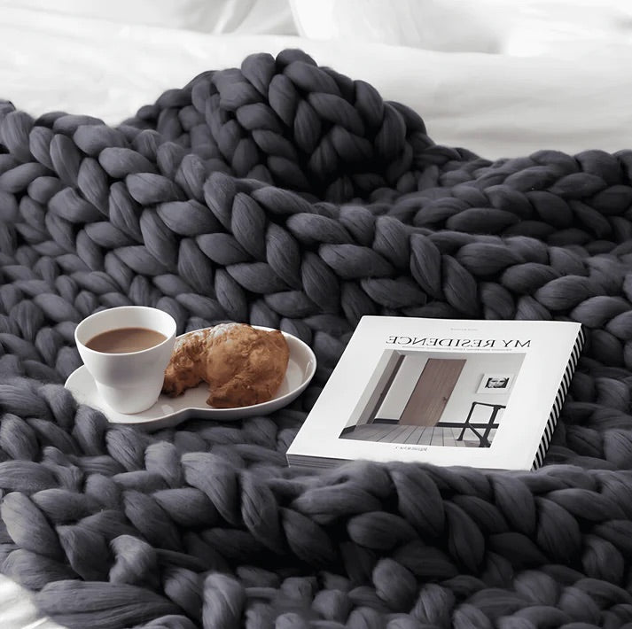 PRIMUS™  - COZY KNIT BLANKET